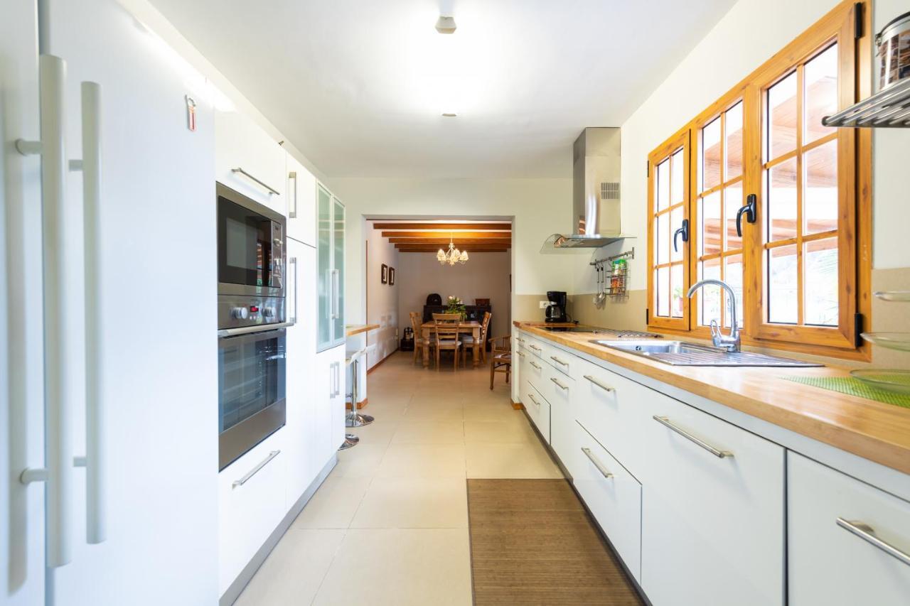 5Br Home - Pool Parking & Tennis Court Las Palmas de Gran Canaria Ngoại thất bức ảnh